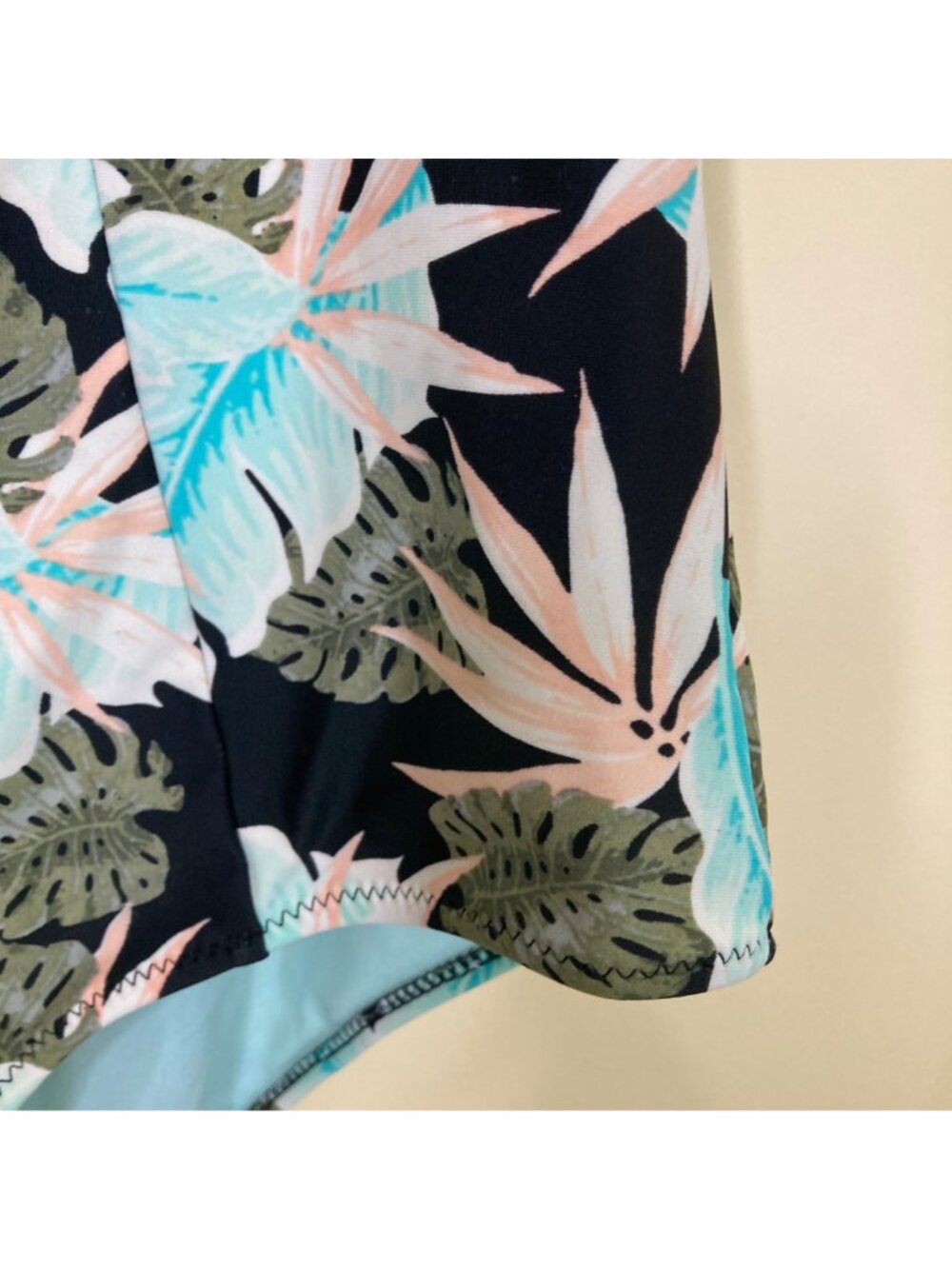 Vanilla Beach Sport Tropical Leaf Print One-Piece Swimsuit Womens L Large - Picture 5 of 6